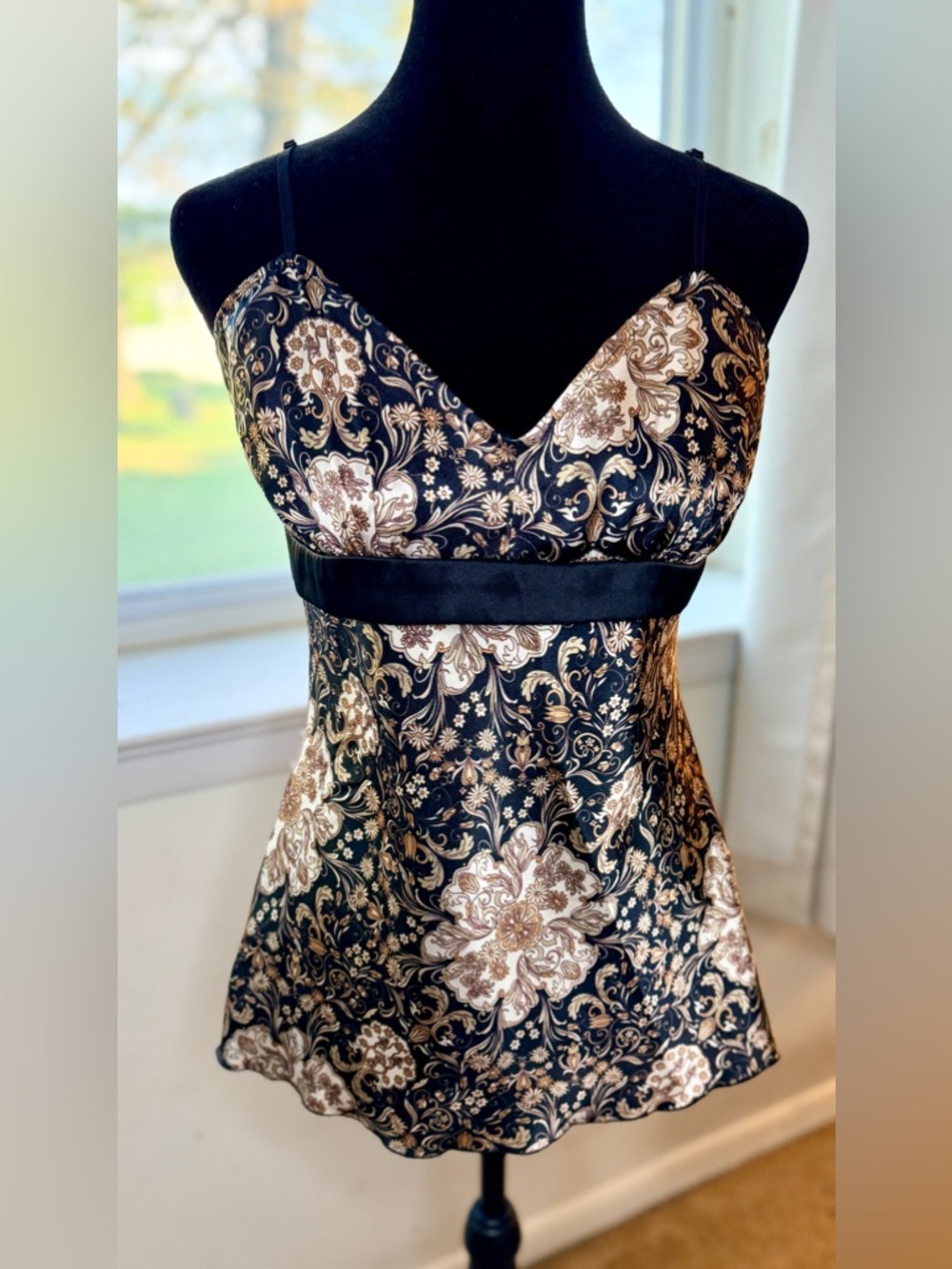 Y2K vintage Wrapper Black Gold floral satin camisole tank top empire waist med